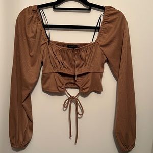 Forever 21 size small balloon sleeve crop top